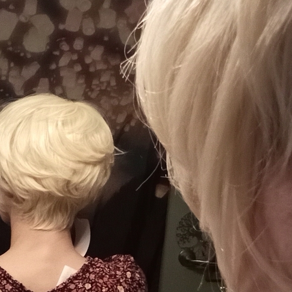 Wigsis Full Wig ❤️ Blonde - Picture 7 of 8